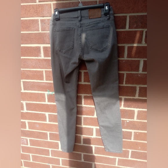 Pre-Owned J. CREW Toothpick 25w jeans * Wear pics for reference * - Picture 7 of 8